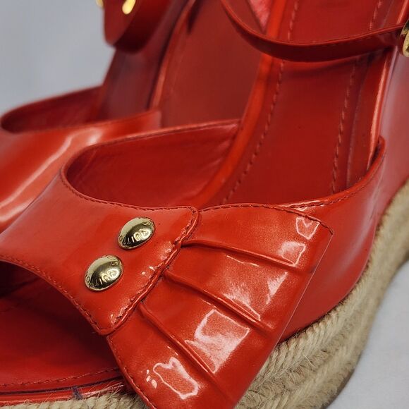 Louis Vuitton Red Patent Leather Espadrille Wedge Sandals Gold Hardware Size 40 - Picture 3 of 16